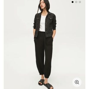 Michael Stars Elsa gauze xs joggers in black